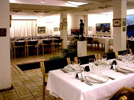 1. etg. fra høyre