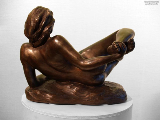 Mona III